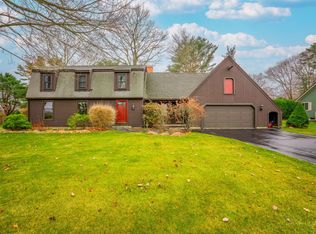 16 Channel Cove Ln, Biddeford, ME 04005