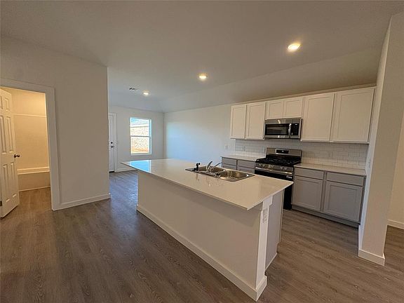 4th image of 2229 SE 89th Ter