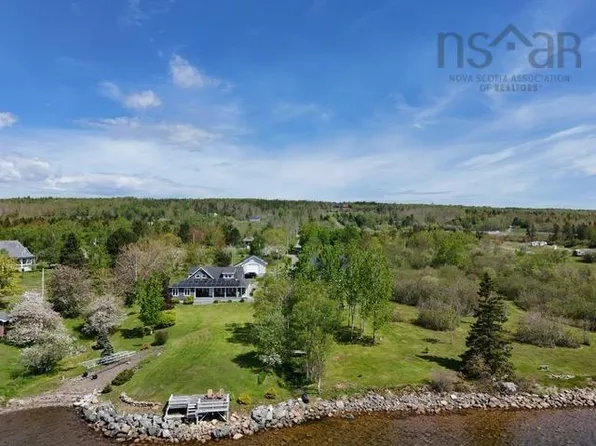 68 D Hutchison Rd, Victoria, NS B0E 1B0