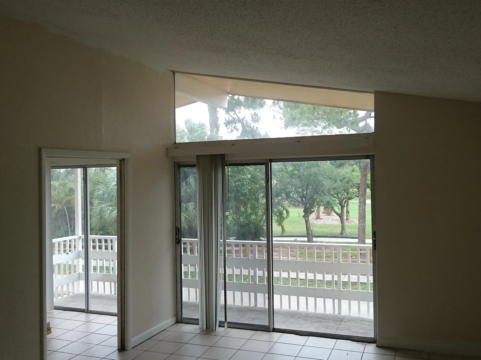 1 bedroom — Photo 2