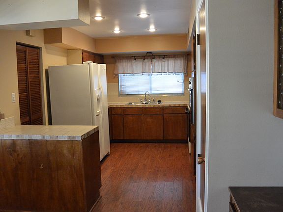4th image of 3519 W Sahuaro Dr