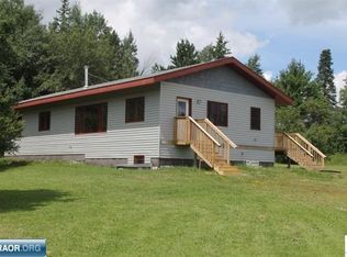 8901 E Leander Rd, Cook, MN 55723