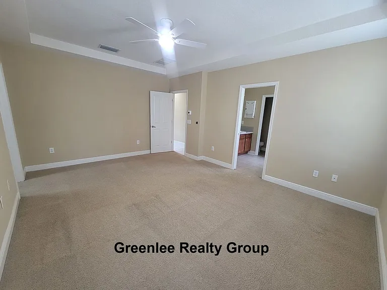 10418 Fenceline Rd — Photo 23