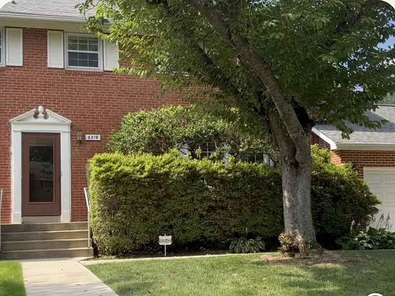 6519 Winnepeg Rd — Photo 2