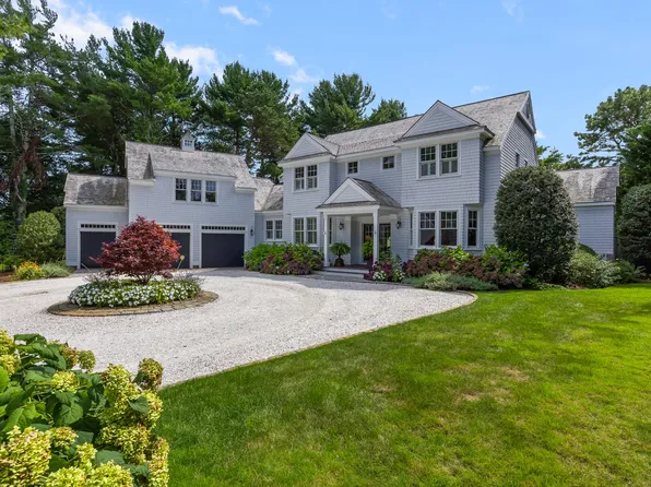 228 Dunrobin Road, Mashpee, MA 02649