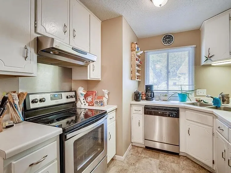 11345 Ibis St NW — Photo 6