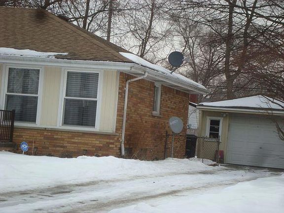 4th image of 20524 Burgess Ct