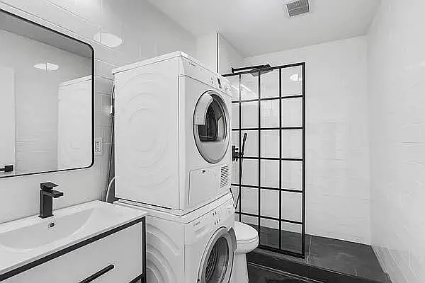 Rented by REAL New York | media 15