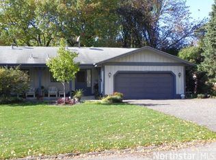 2508 Cedar Hills Dr, Minnetonka, MN 55305