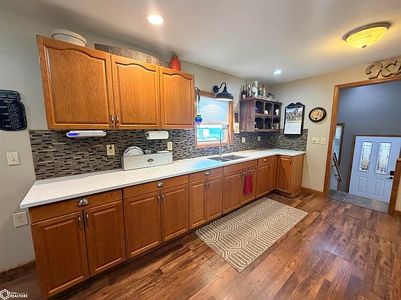 3rd image of 1328 170th St