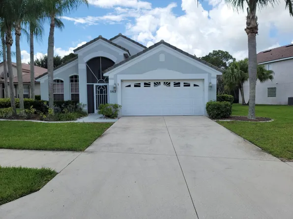 562 SW Saint Martins Cove, Port St Lucie, FL 34986
