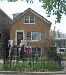 1st image of 844 N Washtenaw Ave