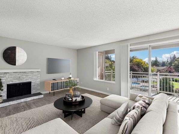 14000 SE Cascade Park Dr #9