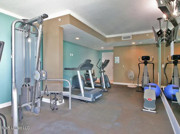 2060 Beach Blvd Unit 607, Biloxi, MS 39531