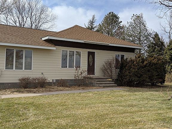 2nd image of 76491 Road 417