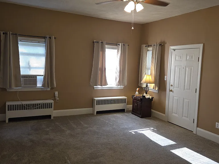 2 Hermitage Ln #1 — Photo 5