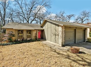7606 Lunar Dr, Austin, TX 78745