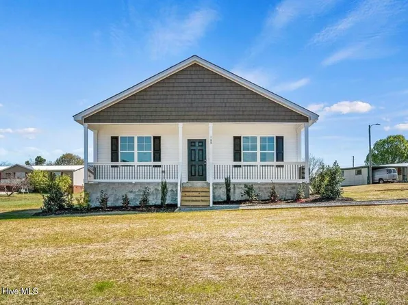 4251 Knollwood Drive, Fayetteville, NC 28304