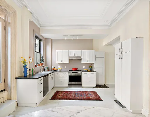 Sold by Corcoran | media 4