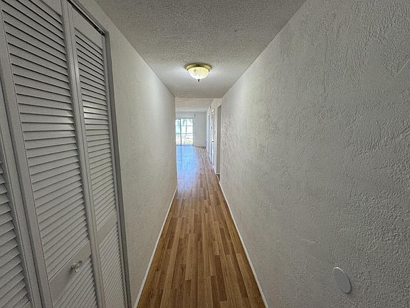 3rd image of 1025 Rockledge Dr APT 206A