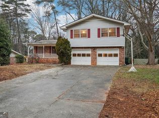 2077 Carthage Rd, Tucker, GA 30084