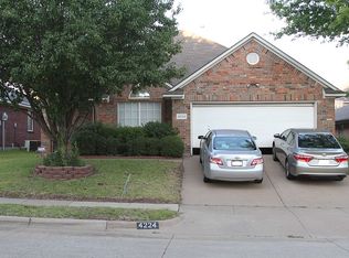 4224 Boulder Park Dr, Euless, TX 76040