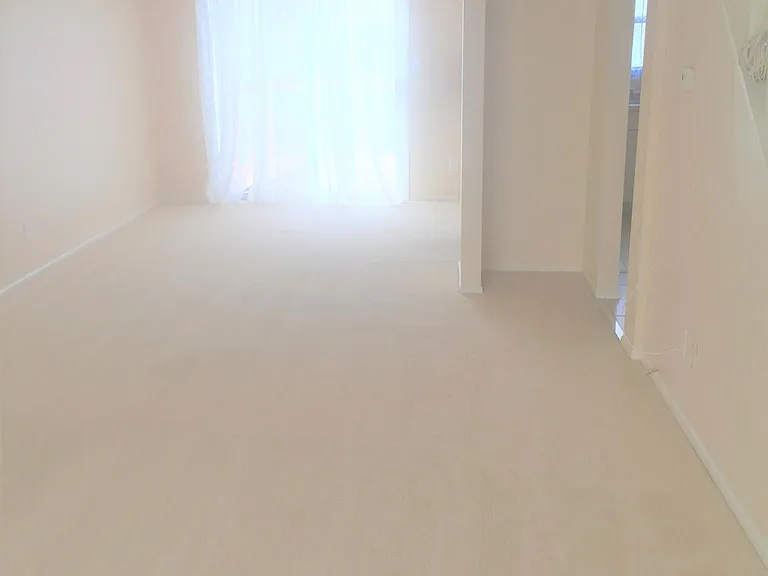 1140 Paradise Ct — Photo 4
