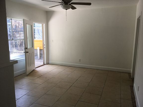 5th image of 2419 W Commerce St #3