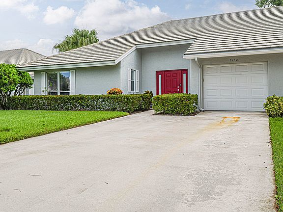 3rd image of 2960 SW Westlake Circle