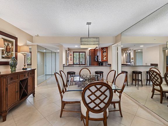 5th image of 2101 Marina Isle Way #202