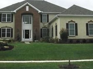 9868 Cape Ct, Dublin, OH 43017