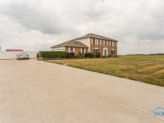 3rd image of 19005 Millstone Dr