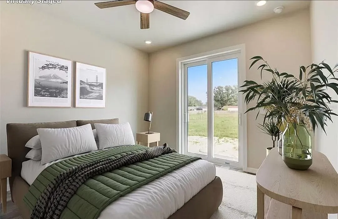3 bed, 2196 sqft, $2,250 — Photo 4