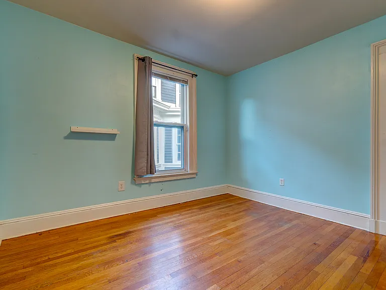 59 Clark St #2 — Photo 16
