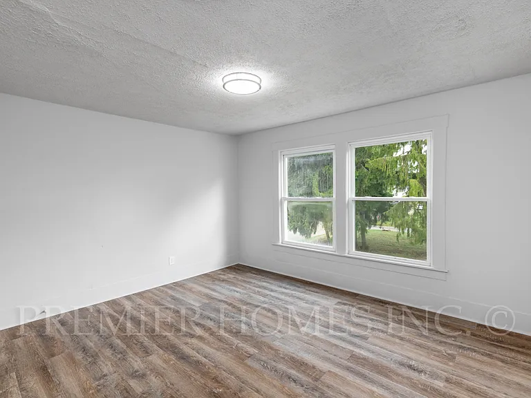 149 Brooklyn Ave SW #B — Photo 10