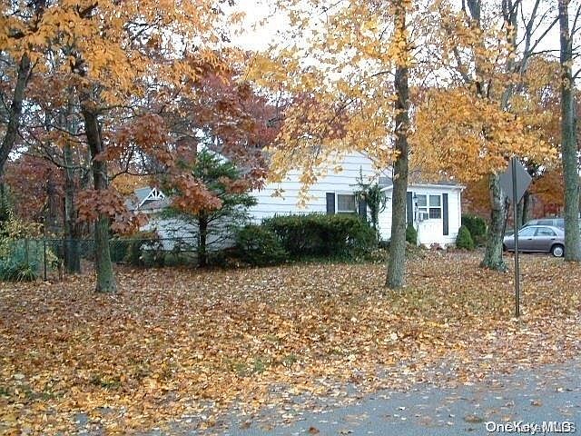1st image of 83 School Street