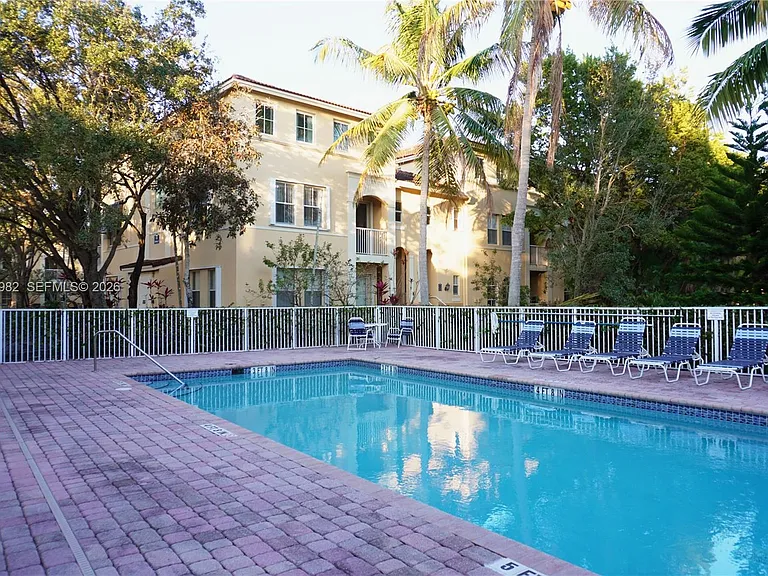 130 Jacaranda Country Club Dr #203 — Photo 25