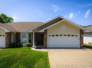 911 Winetavern Rd, Osage Beach, MO 65065