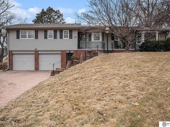 12723 Emile Cir, Omaha, NE 68154