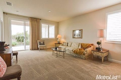 2nd image of 1709 Dogwood Glen Way