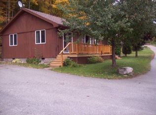 9 Bucks Rd, Keene, NY 12942