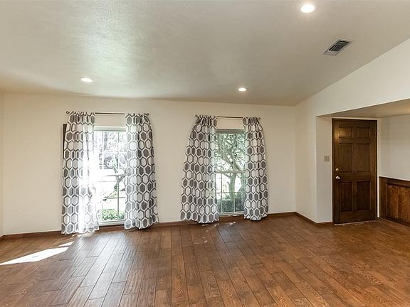 5th image of 6507 Forestview Dr