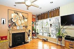 5th image of 867 N La Salle Dr Unit 3