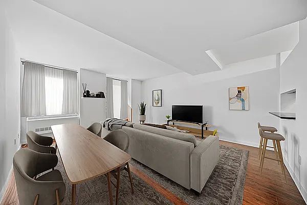 1st image of 100 John St #1918