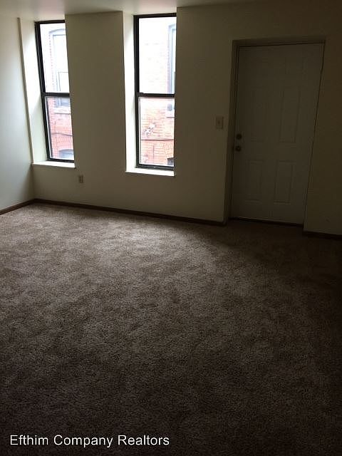 1st image of 5302 Maple Ave #B