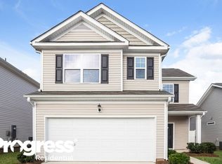 226 Hill Crest Cir, Hiram, GA 30141