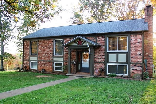 1st image of 756 Beaver Creek Dr