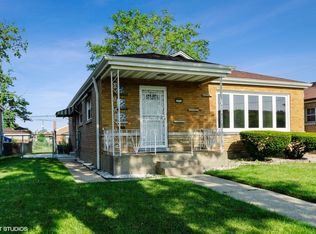 12714 S Laflin St, Calumet Park, IL