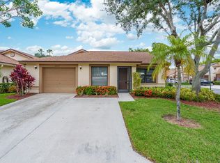18537 Sunburst Ln, Boca Raton, FL 33496