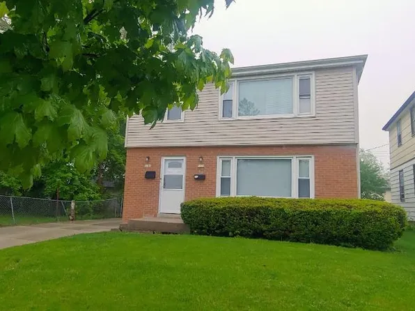 5178 N 62nd St, Milwaukee, WI 53218